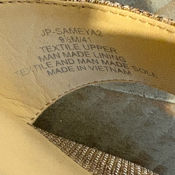 Jessica Simpson - Glitter Wedge - Picture 9 of 9